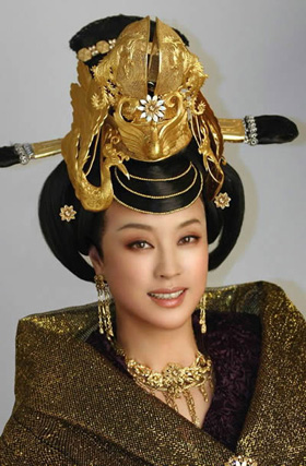 ��t��Ĺ��£����h(yu��n)��Ů�ʣ��ɱ���ĸ�H