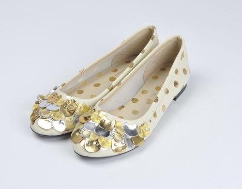 ͯԒ��Ʒħ���u�� �������bһվ�㶨