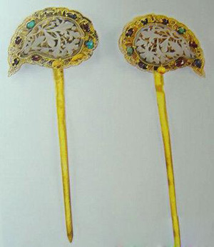 �Ї��Ŵ���Ůϲ�g��С����