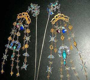 �Ї��Ŵ���Ůϲ�g��С����