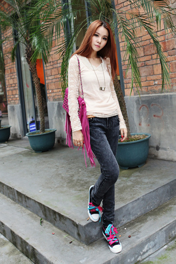 換季輕松換裝 長袖衫配仔褲修身又顯高