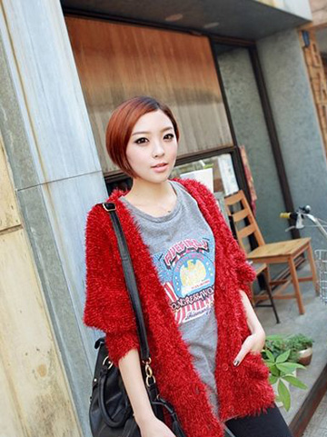 毛衣外套穿搭法打造完美身段