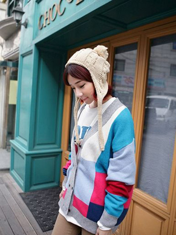 毛衣外套穿搭法打造完美身段