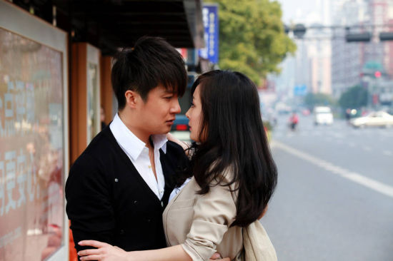 �t������V����Q�����y׷