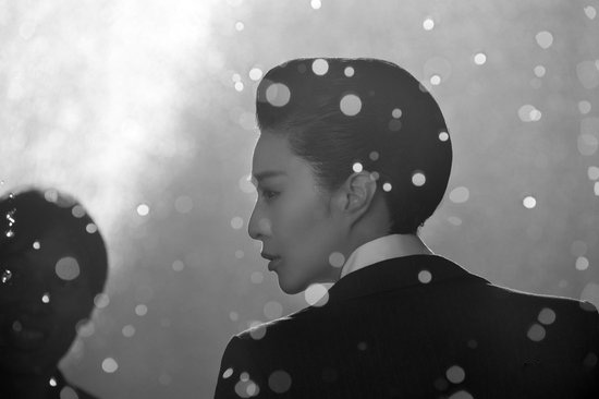 ���������Ӱ�����ع� �ײ�΢�ӰŮ�����b