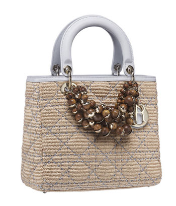 ɫ�ʿ������e�^��Dior 12�紺�k�����u