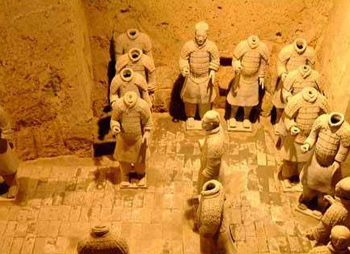 �ƽ⡰ǧ��һ�ۡ���ʼ����Ĺ֮�i