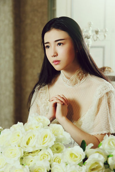 豆瓣美女張辛苑時尚寫真服飾賞