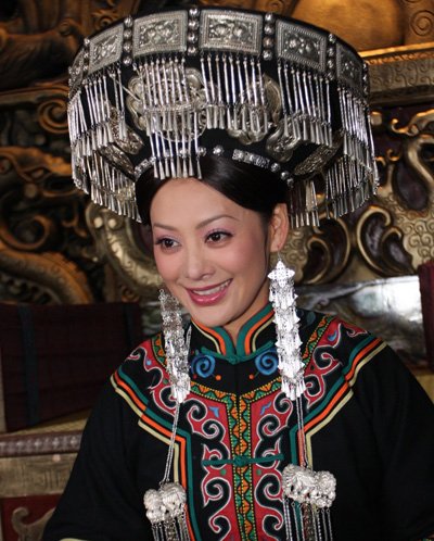 ����Ľ펽Ӣ�ۣ��vʷ���挍(sh��)���������