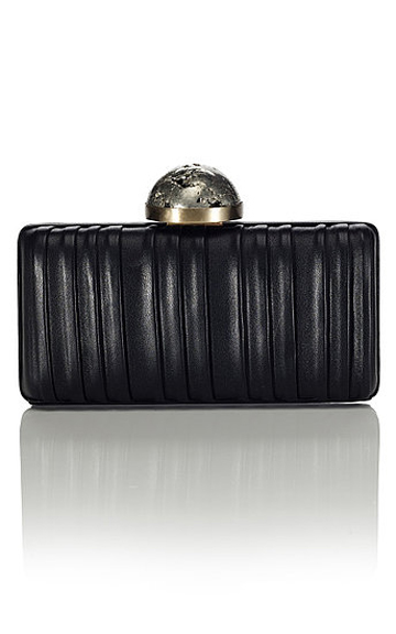 �������ְ� �Ɍ�Ů�������e�^��