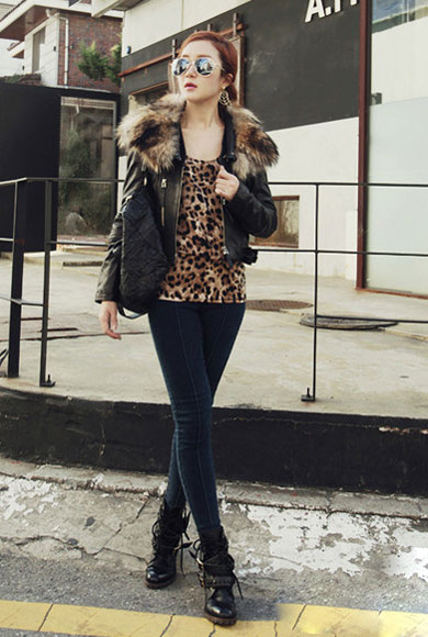 �@�ݜp�g�b �������