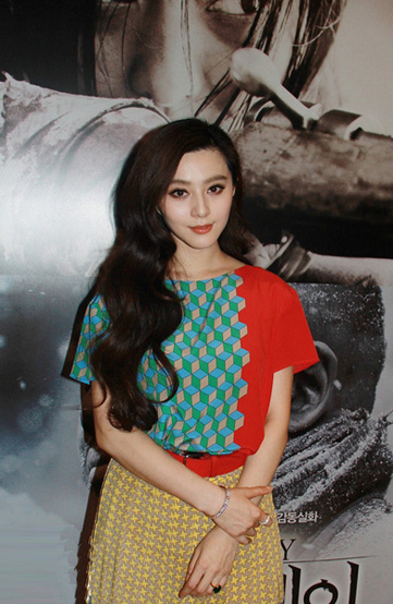 ��������ϯ��ӳ�Y �t̺Ů�����ȓQ�b