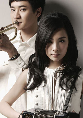 劉璇王弢美國完婚 盤點2011年幸福一對的明星