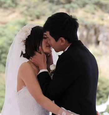 劉璇王弢美國完婚 盤點2011年幸福一對的明星