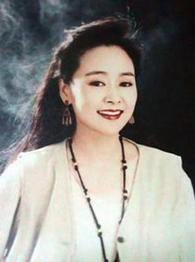 ����Ů���ֱ�����˼˼�Z�� �v����Ů���ִ��ƴ