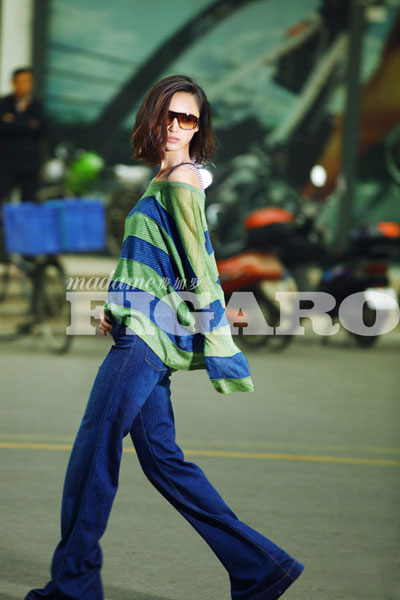 ���ˇ�DƬ����չŮ������ ���I���ĕr�г���