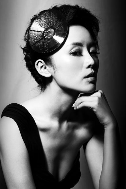 ܇����ڰ�ɫ���� ���[�ԸЏ�(f��)������