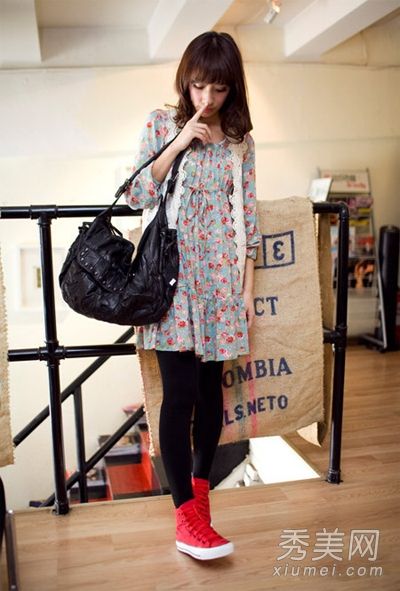 8��С���´��� �����紺���^