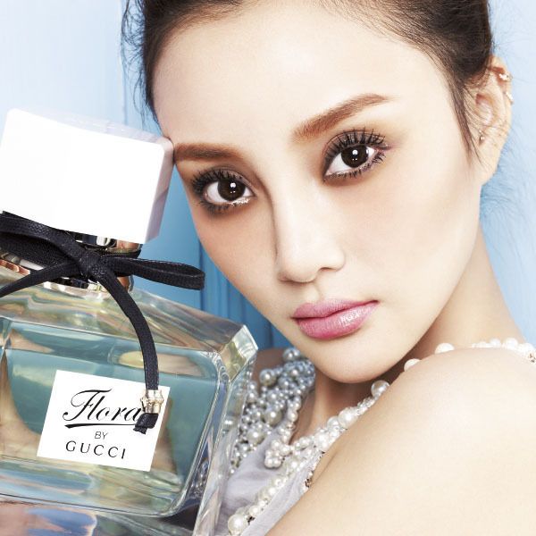 李小璐無瑕小V臉 全靠“妝”出來