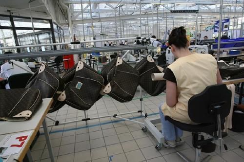 �ݳ�Ʒ����ֻʣ�ݳ޵ăr��