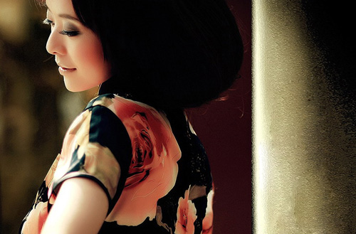 Mayumi��һ���ձ�Ů�˵������f��