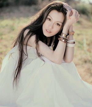 ú�ϰ�������7000�f(w��n)��Ů �_(k��i)�ݳ���(hu��)�����Ƽ�