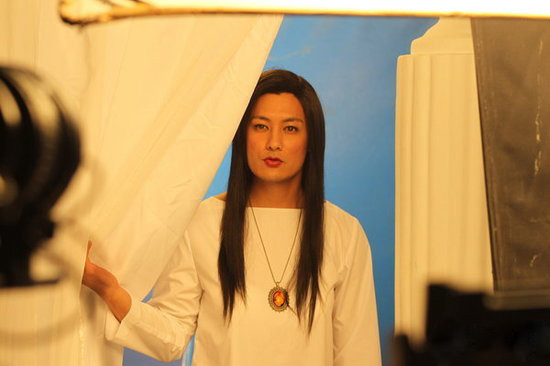 ���Ę��������c־����Ů�b��������Ц