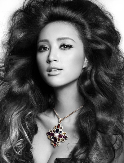 ���ˇ�ڰ׏͹��錚��Ƭչ�FҰ����