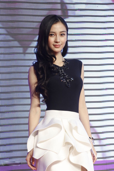 Angelababy����Ҫ΢Ц�Æ᣿���_ɤ�I��