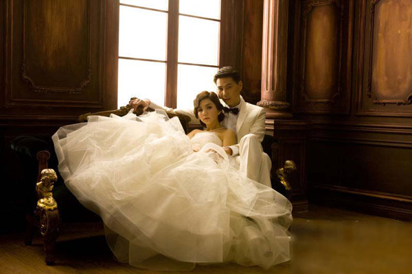 EllaꐼΘ��� �^���͹Ż鼆�^�繫��