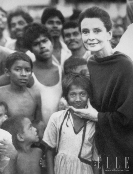 �������g����ʹ �ձ��Q��83����