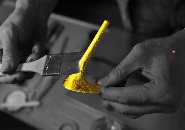 �����޶��m͢Ь������