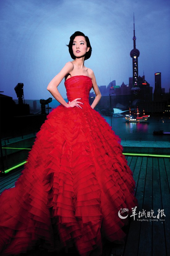 �����洩Խ�Ŵ��Ї��L