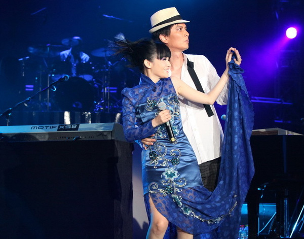 ��Ȫ�Ϻ����ݡ�����c�m���� ����������{(l��n)�����@�G 