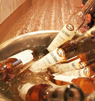 �y�������A��Ʒζ���Ƶ������c����