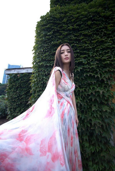 �؍�����ϵ���Č��� ��ɫ�Lȹ���µ���