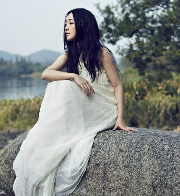 ��╬����е�����