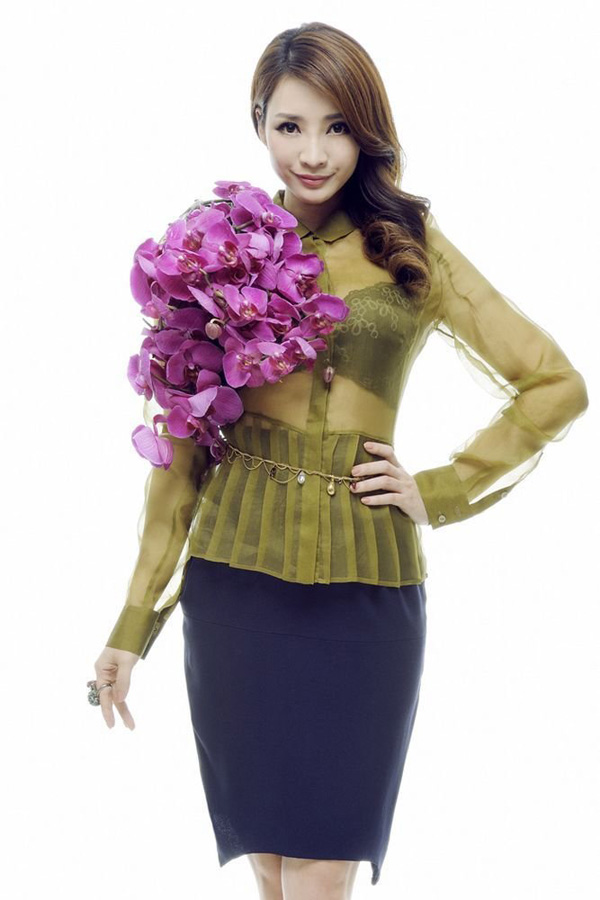 ���r������������ �������͸¶����Ů��ζ