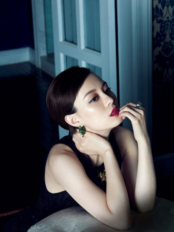 �O�����۵Ƿ��� ������Ƭ�M�@���A�F��