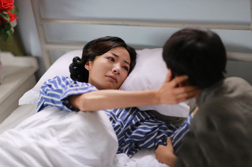 ���~��(w��n)���nѩ˺����Ů��(bi��o)�� ���������ĸ�H