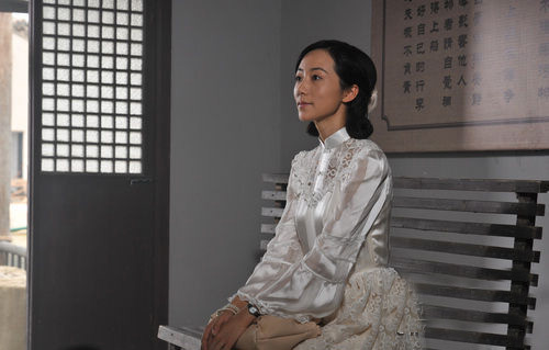 ���~��(w��n)���nѩ˺����Ů��(bi��o)�� ���������ĸ�H