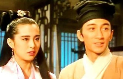 46�q�����t�ɏͳ�10����ʷ�ع�