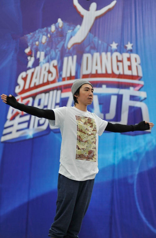 �ឮ�����ˡ������� �@���ѷQٝ����ƴ������