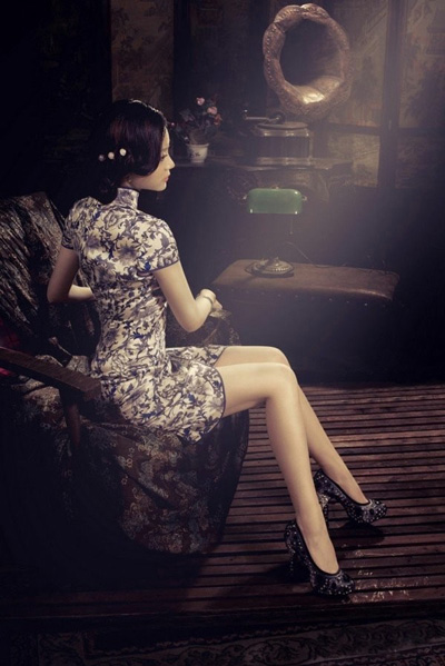 ������Ů-�����Ů�˵��}�}��˼