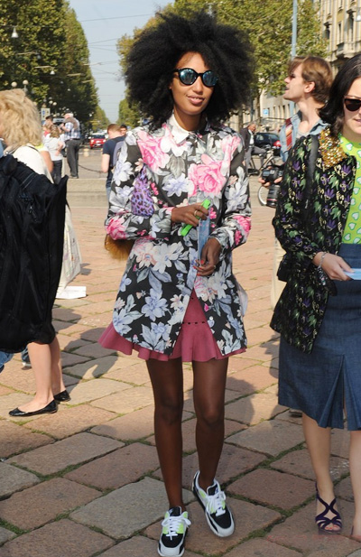 東方印花夏日秀風情 呂燕高圓圓爭演繹