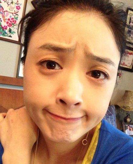 蔣欣曬出與媽媽合影 外型酷似被侃有兩個華妃