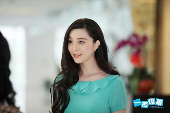 ��һҹ�@ϲ���؄��� ���������Ͷ�׃���Ů��Ӣ