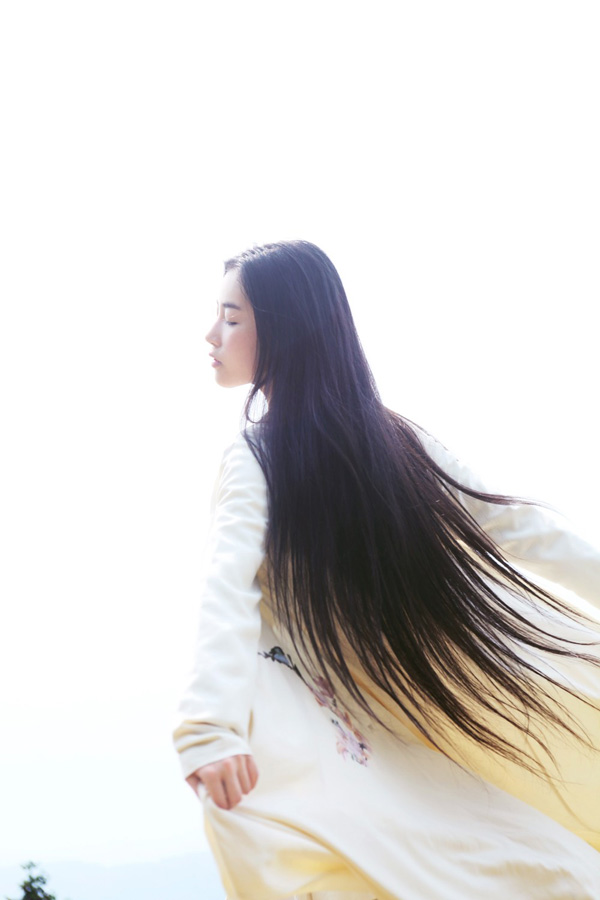 ������Ů����Է�ŵ�h������