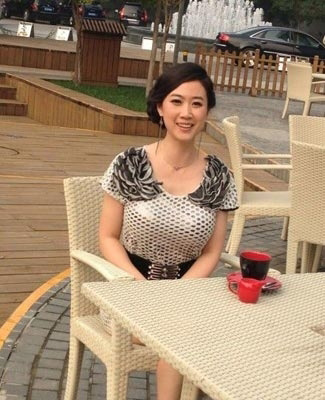 ܽ�ؽ��׃��֪�԰׸������Q��־Ů��