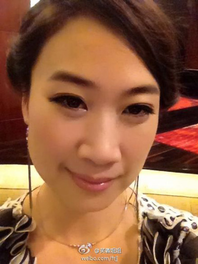 ܽ�ؽ��׃��֪�԰׸������Q��־Ů��